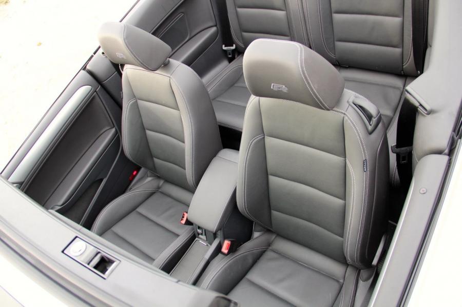  Volkswagen Golf R White Cabriolet 2013 года  (фото 10 из 45)